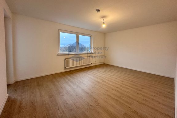 2-Zimmer-Wohnung im 6. Obergeschoss mit West-Loggia