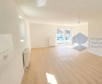 Großzügig, lichtdurchflutet, besonders: 4-Zimmer-Wohnung mit Oberlichtern