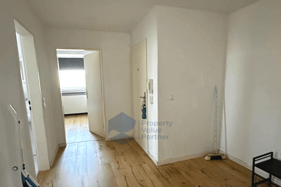 Gr&uuml;nlage: Komfortable 2-Zimmer-EG-Wohnung