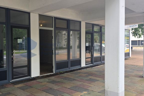 Ideal für Start-Ups oder Kleinunternehmen: Büro/Laden mit Schaufenster