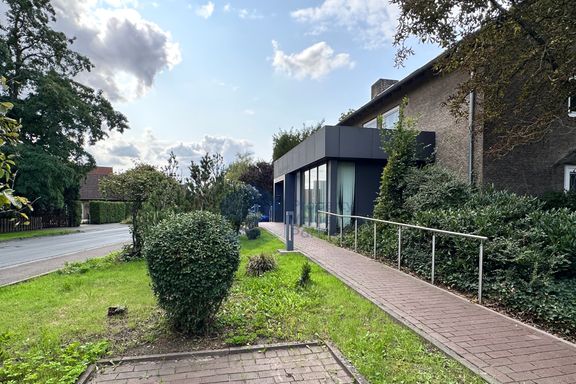 Barrierefreie Gewerbeeinheit im Erdgeschoss