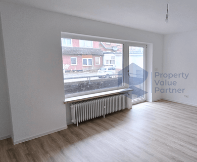 Großzügige moderne Wohnung – Bahnhofstraße