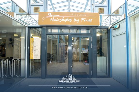 &ndash; RESERVIERT &ndash; Attraktives Ladenlokal mit Einrichtung in zentraler Passage von B&uuml;ckeburg